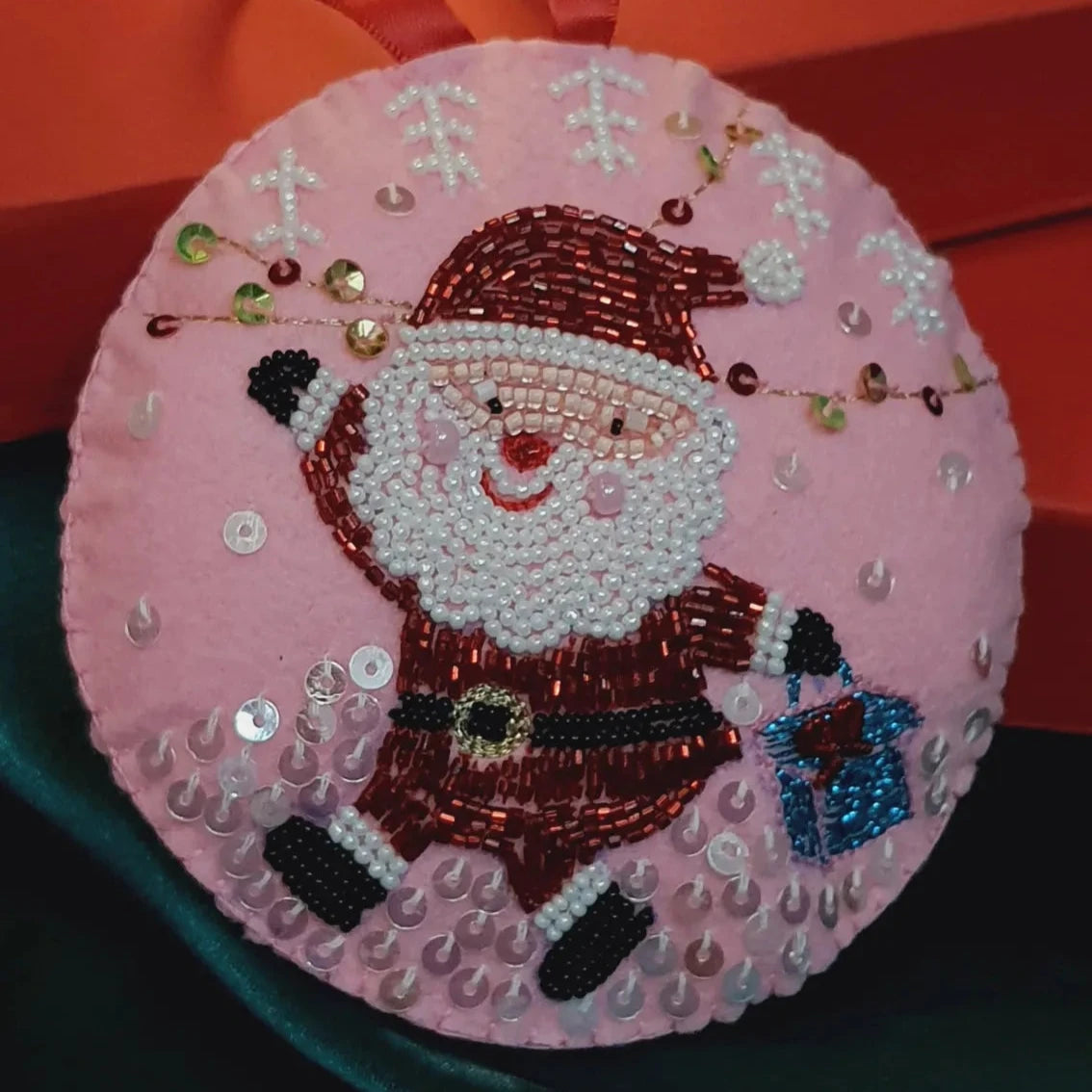 SANTA GIFT-A-LOT