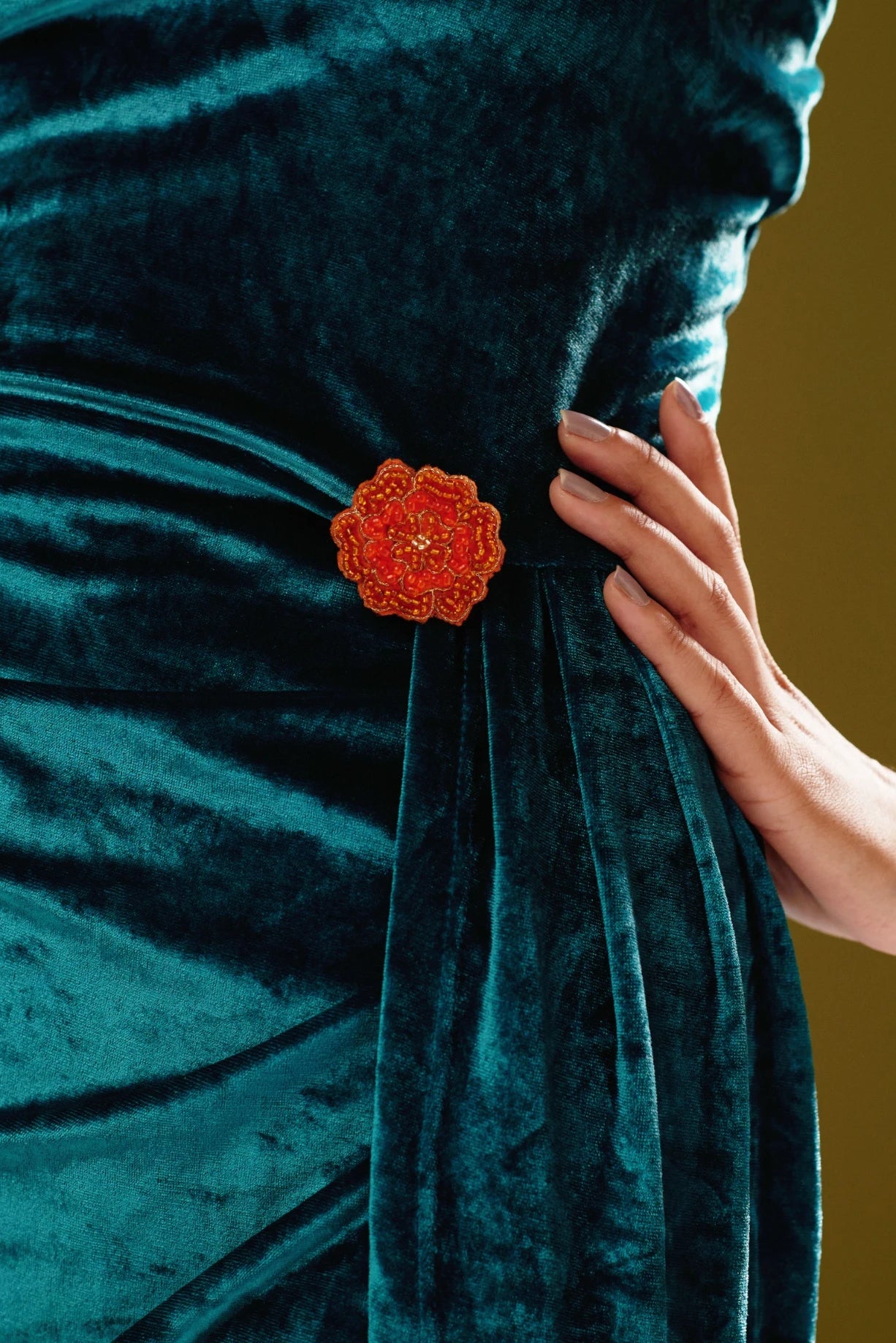GENDA PHOOLS BROOCH